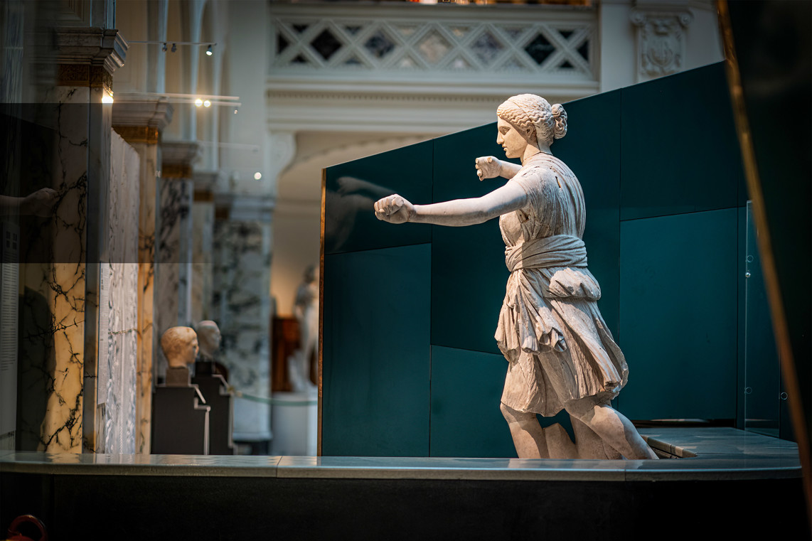 Staty på Medelhavsmuseet